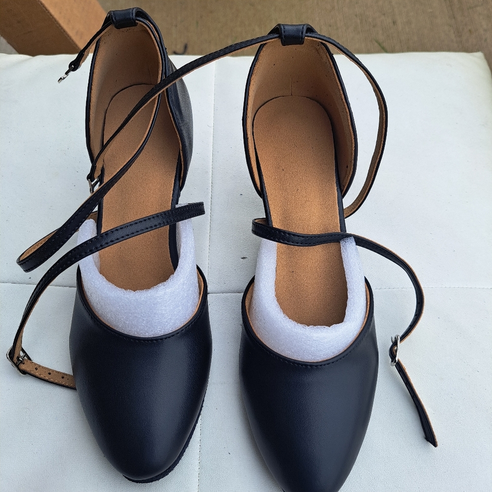 Kitten heels Black Women Shoes